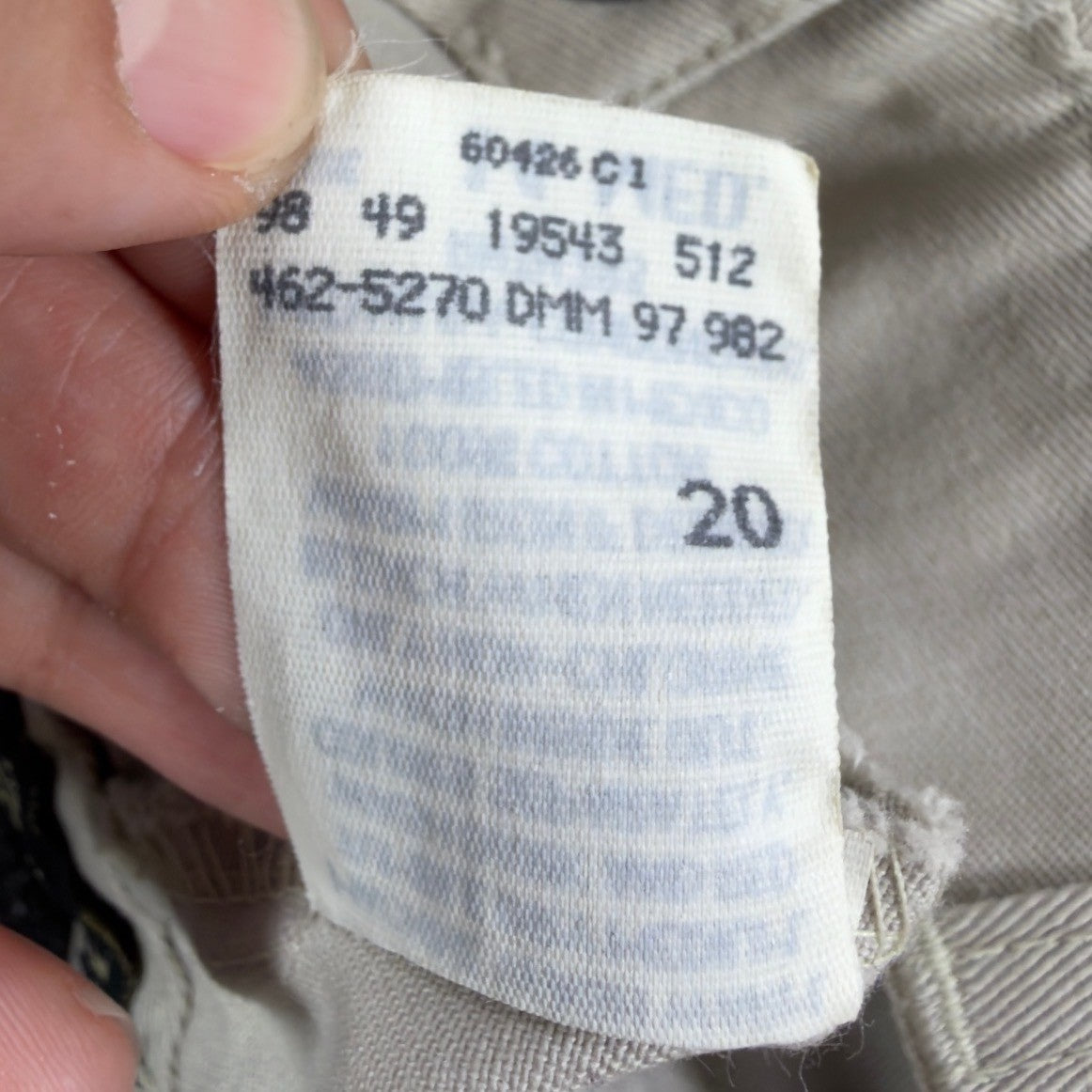 Lee Vintage 90s Pleated Shorts Womens 14 M Beige Cotton Twill NWT Deadstock - take2supply