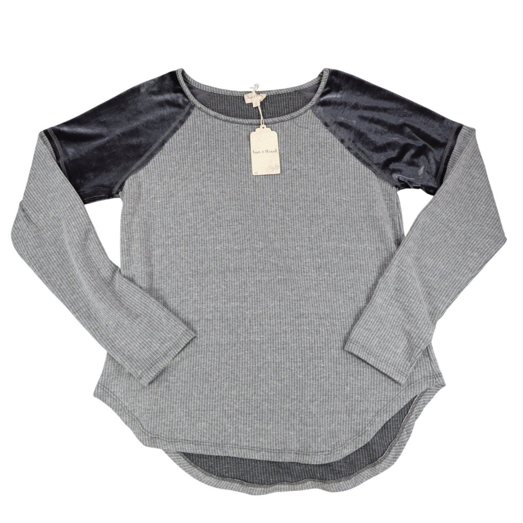 Hem & Thread Top Womens Small Gray Ribbed Velvet Raglan Sleeve Curved Hem C782 - take2supply