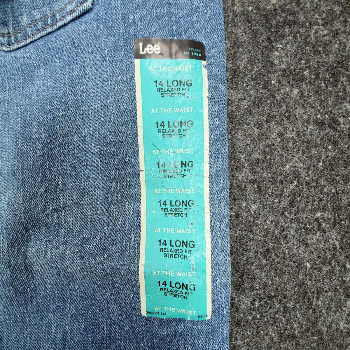Lee Relaxed Fit Straight Leg Jeans Womens 14 Long Light Stone Denim NWT - take2supply