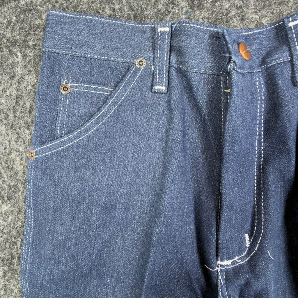 Maverick Vintage 70s Straight Leg Jeans Boys 16 Blue Cotton Blend NWT - take2supply